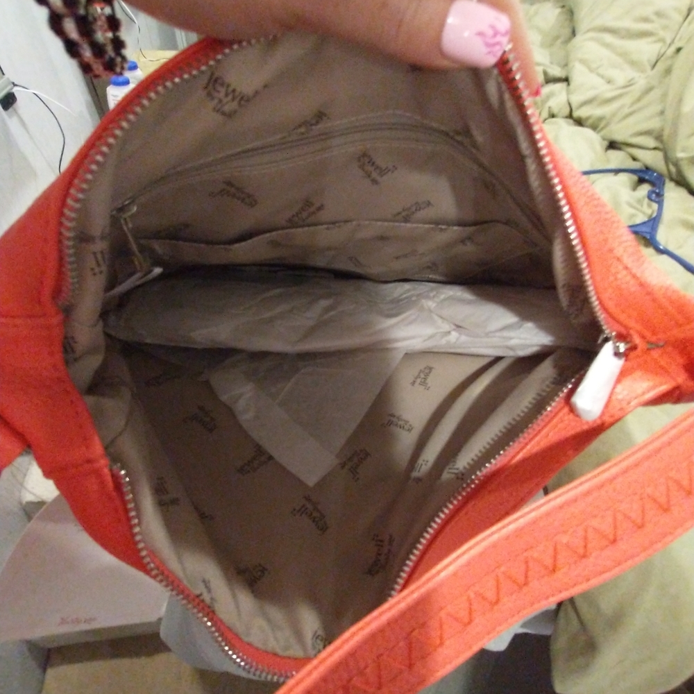 Purse - Picture 4 of 4